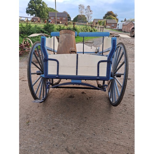 166 - Milk float cart, restored. C/w milk churn