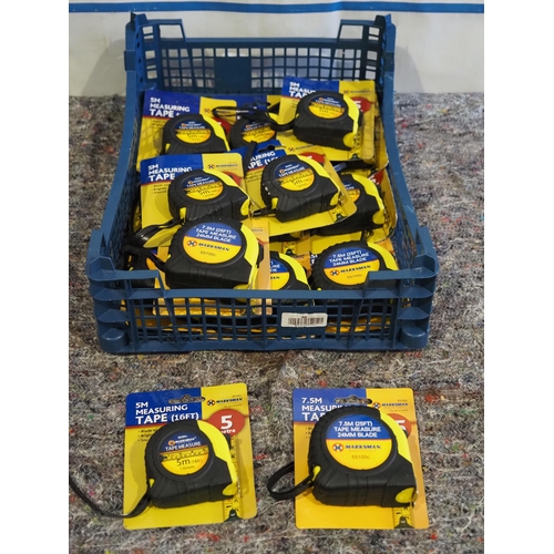 469 - Tape measures 2 sizes - 15