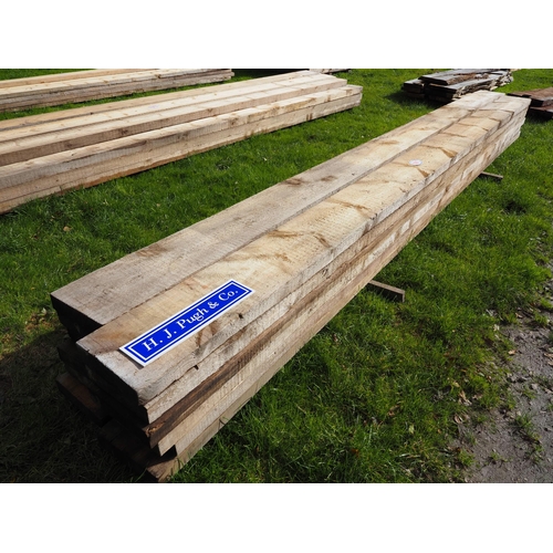 1067 - Pine boards 5.4m x280x60 - 12