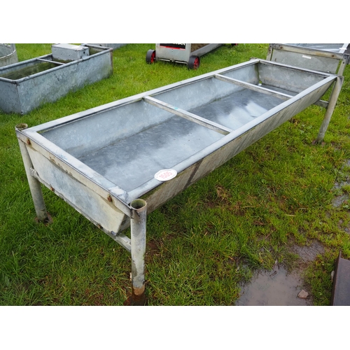 1505 - Galvanised beef trough 8ft