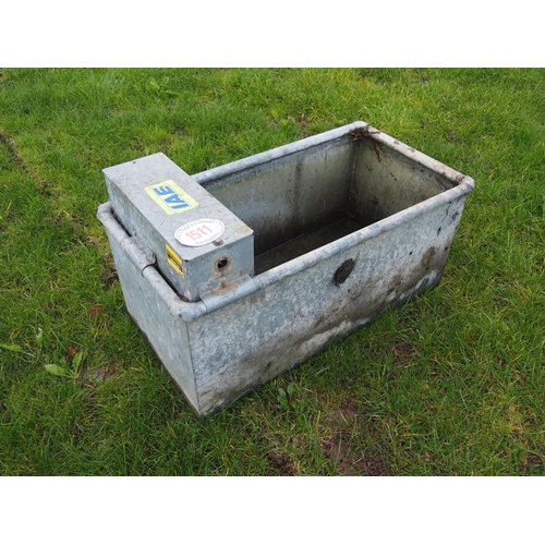 1511 - IAE water trough 3ft