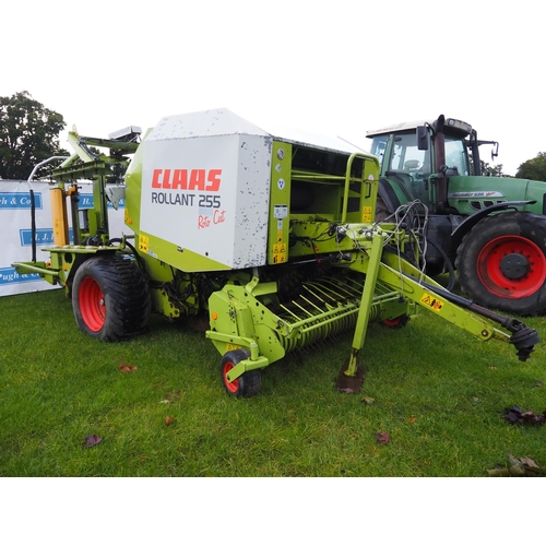 1616 - Claas Rollant 255 255 Roto Cut baler wrapper. Showing 42806 bales