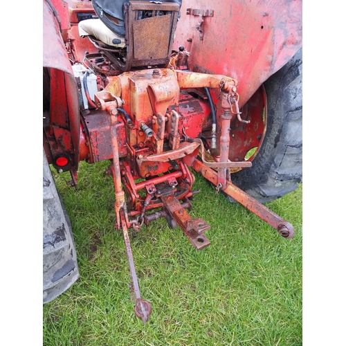 1643 - International McCormick 523 tractor. Key in office