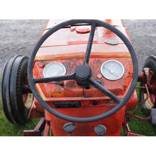 1643 - International McCormick 523 tractor. Key in office