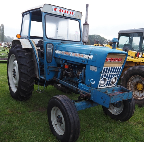 1645 - Ford 5000 dual power tractor. Showing 7984 hours. Reg. GTP 831N. V5 and key in office