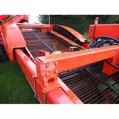 1660 - Grimme GZ1700 DLS potato harvester