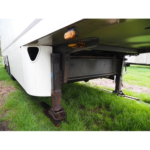 1665 - Artic insulated tri axle trailer 45ft. Tested until 31/10/24. Certificate in office