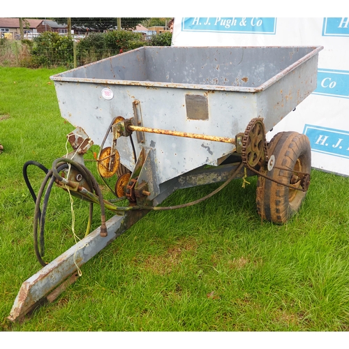 1987 - Tasker towed fertiliser spreader