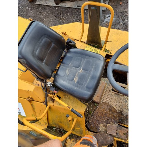 1686 - Dumper 6 ton with Perkins engine. New starter and battery