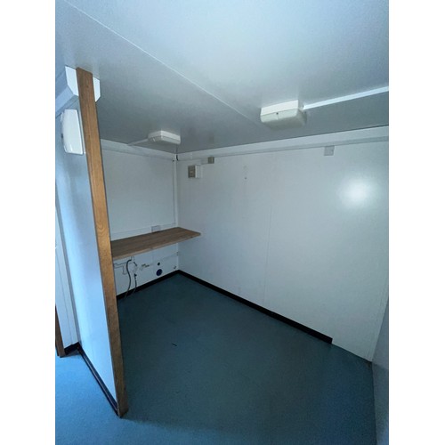 1682 - Portacabin site office with toilets 7.48 x 3.27 x 2.57m