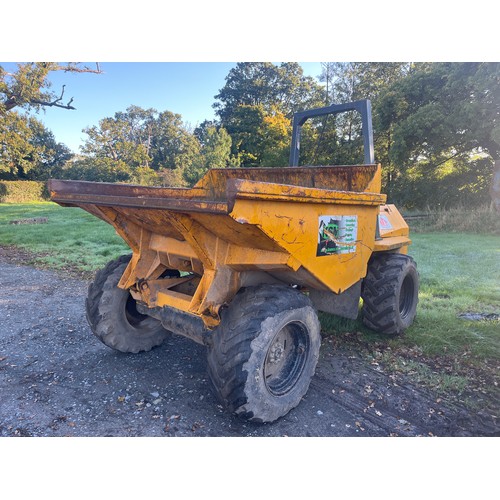 1686 - Dumper 6 ton with Perkins engine. New starter and battery