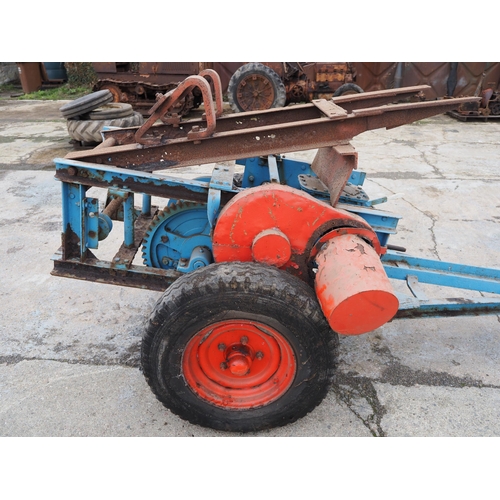 32 - Towable pto winch