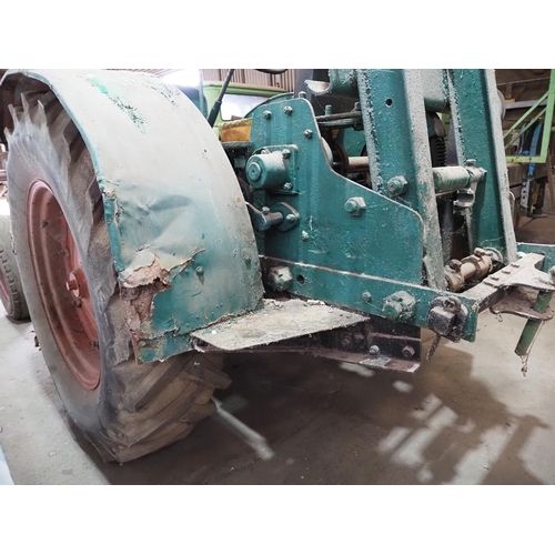 99 - Oliver 90 Tractor. 1943. Engine is free. Fitted with winch. S/n 513508C66. Reg HOD 876. V5