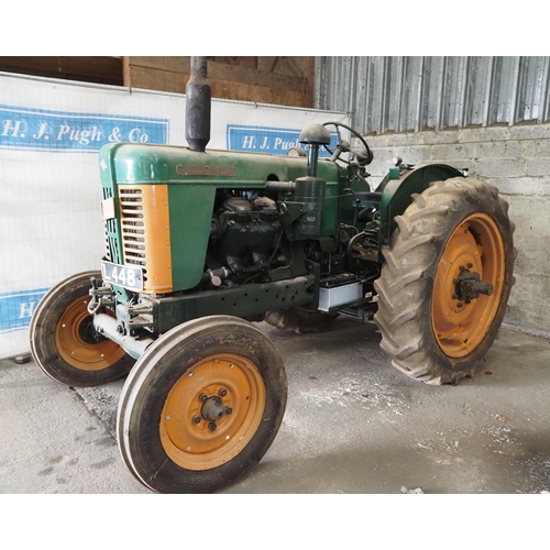 100 - Turner Yeoman Of England tractor. Runs and drives. Fitted with linkage, pto and pulley. Reg GTL 448