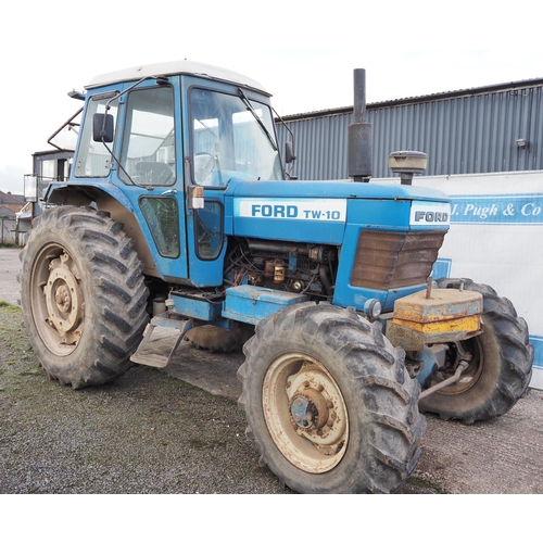 115 - Ford TW-10 Tractor. 1982. SN- 910722
Runs and drives Fitted with rear wheel weights. Showing 3725 Ho... 