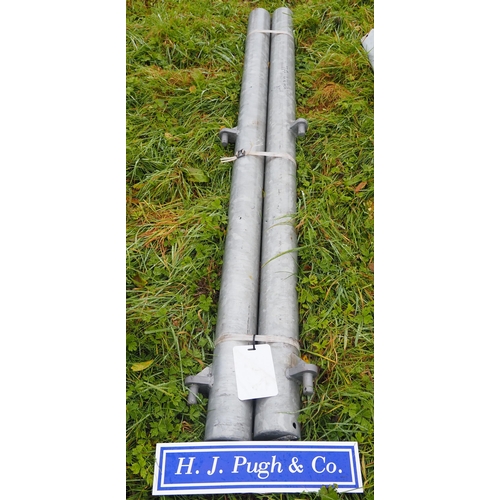 190 - Galvanised hanging posts 7ft x 4½