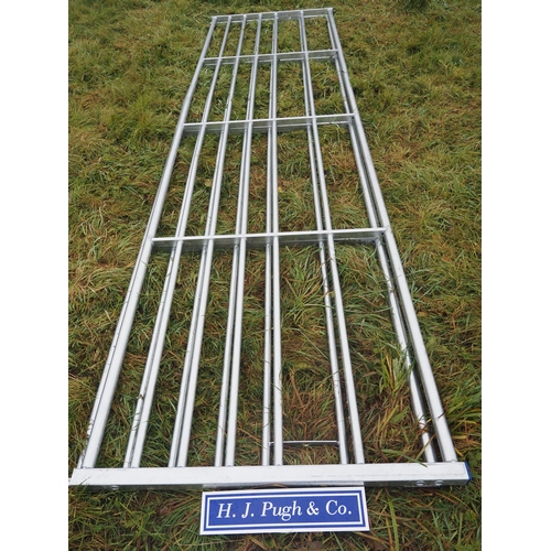 195 - Galvanised 7 bar gates 14ft - 2