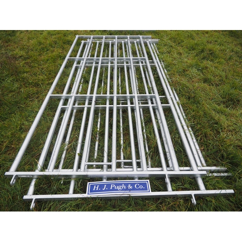 196 - Heavy duty galvanised cattle hurdles with rods 10ft x 5ft - 4