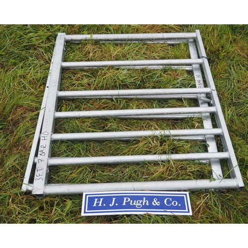 201 - Heavy duty 7 bar cattle gate 3ft with drop bolt - 2