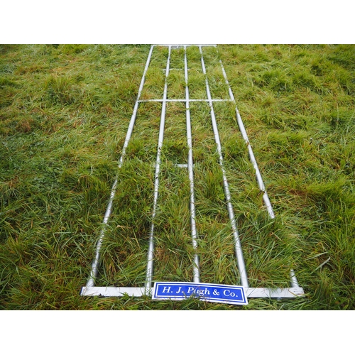 231 - Heavy duty 5 bar cattle gate 14ft - 1