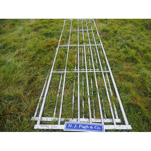 235 - Galvanised 7 bar gates 13ft - 2