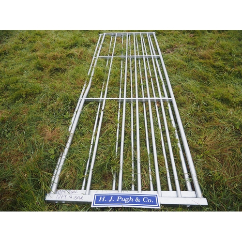 238 - Galvanised 7 bar gates 12ft - 2