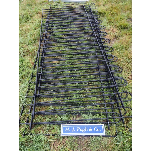 72 - Heavy duty black railings 9ft - 5