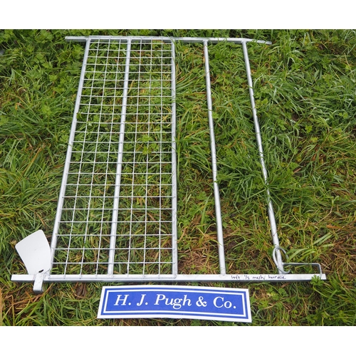 73 - Half mesh lambing hurdle 4ft - 1