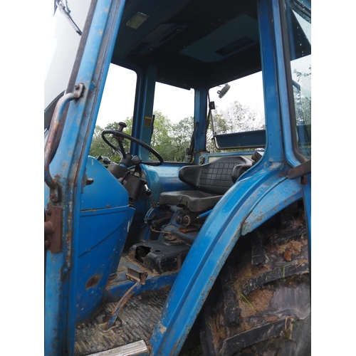 641 - Ford 4610 tractor 2wd with Quicke loader. Working order. Showing 8187 hours. Reg. A162 FFH