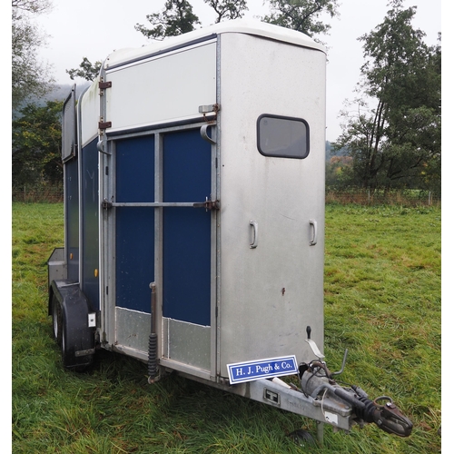 650 - Ifor Williams HB 505R double horse box