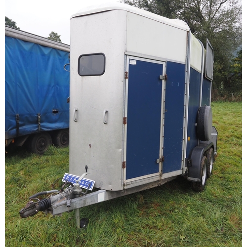 650 - Ifor Williams HB 505R double horse box