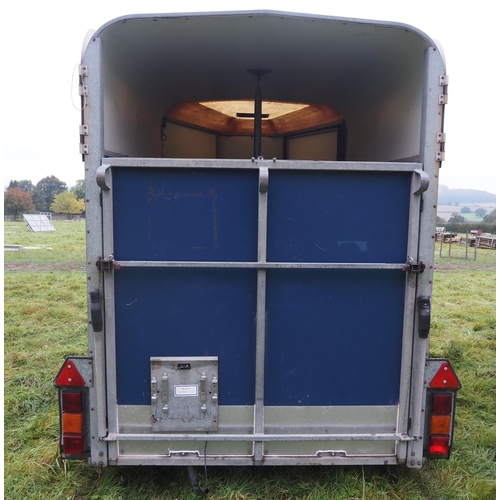 650 - Ifor Williams HB 505R double horse box