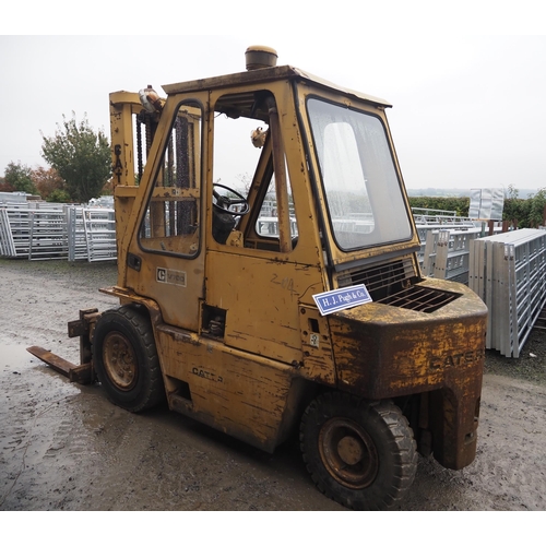 654 - Caterpillar V70D forklift. 1998. Runs and drives. In daily use