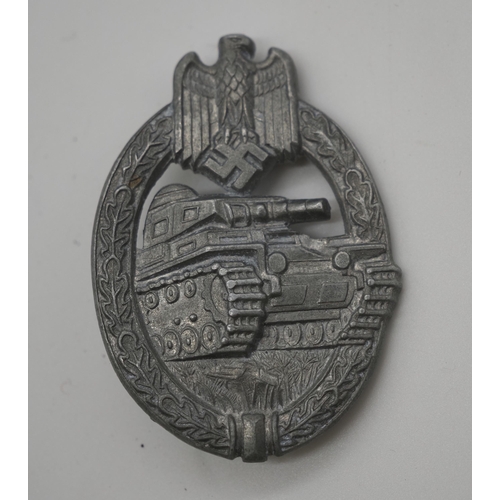 282 - WWII German Panzer badge