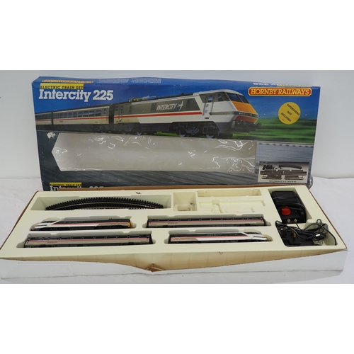 55 - Hornby Intercity 225 electric train set, incomplete