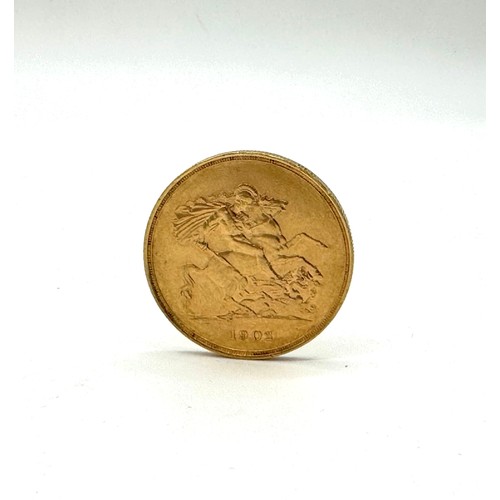 Rare £5 1902 gold sovereign. Approx. 40g