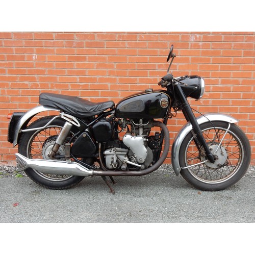 838 - Velocette Venom motorcycle. 1956. 500cc
Frame No. RS8847
Engine No. VM1436
Engine turns over with co... 