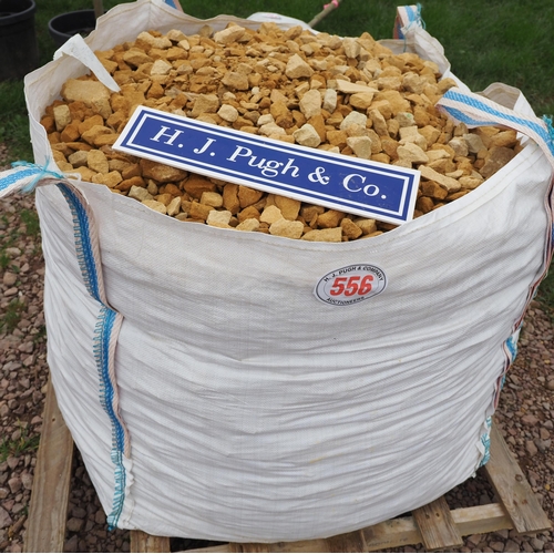 556 - Bag of Cotswold chippings