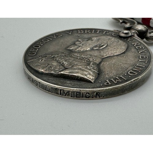 304 - WWI Military medal awarded For Bravery In The Field and 1 other. Presented to 40568 PTE J. Astill Le... 