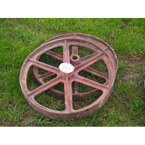 969 - Cast iron wheels - 2