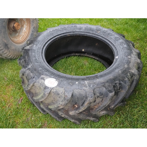 1563 - Firestone 440/65R24 tyre