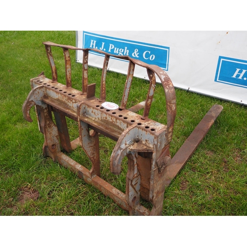 1568 - Pallet tines and headstock