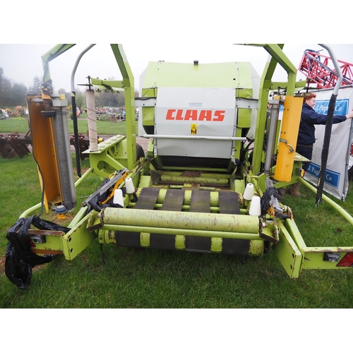 1573 - Claas Rollant 255 255 Roto Cut baler wrapper. Showing 42806 bales