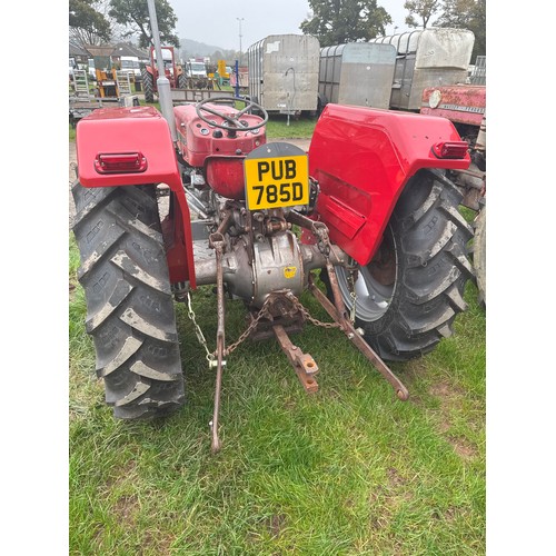 1620 - Massey Ferguson 135 tractor. Runs. New rear tyres. Reg. PUB 785D. V5 and key in office