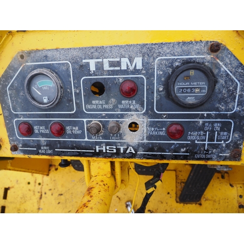 1587 - TCM 808A Loading shovel. Key in office. Runs and drives