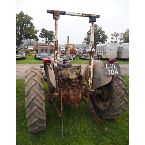 1618 - Ferguson FE35 grey and gold tractor with roll bar. 1957. S/No. SDM56355. From a deceased estate. Run... 