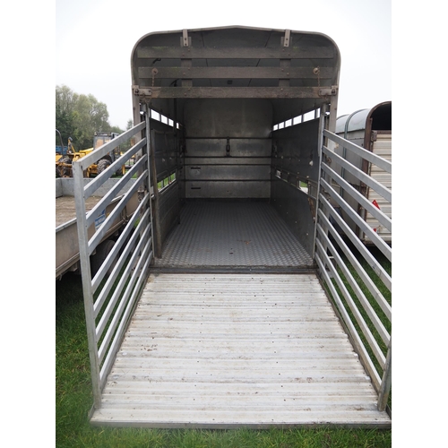 1656 - Ifor Williams TA510G stock trailer