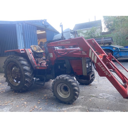 1619 - Massey Ferguson 675 tractor. C/w Chillton 40.70 power loader, in good working order