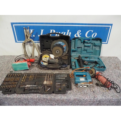 487A - Assorted power tools and accessories to include Makita