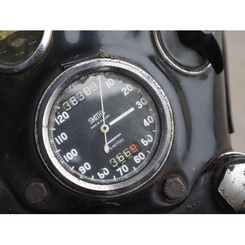 838 - Velocette Venom motorcycle. 1956. 500cc
Frame No. RS8847
Engine No. VM1436
Engine turns over with co... 